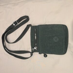 Kipling crossbody